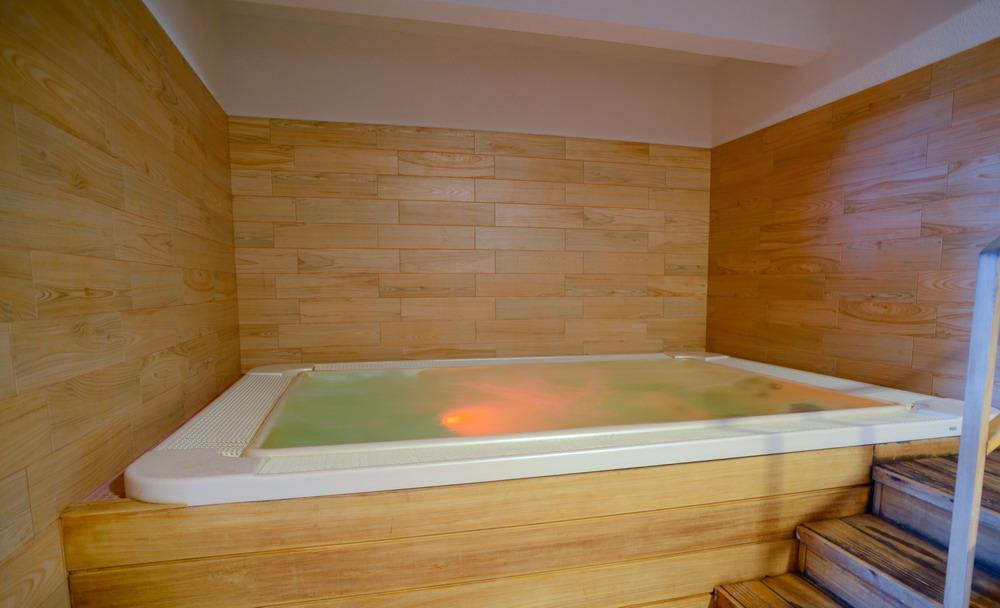 Duna Wellness Hotel Baja Exteriör bild
