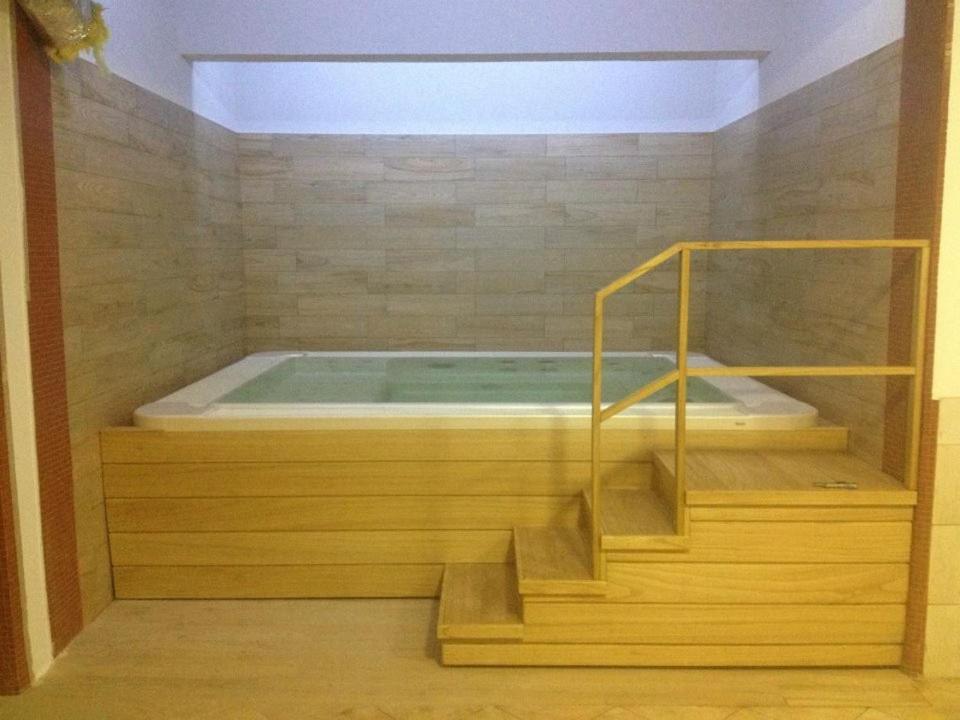 Duna Wellness Hotel Baja Exteriör bild
